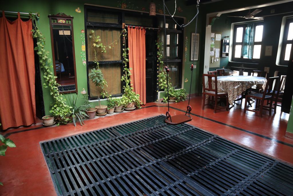 Ram Bhawan Residency Apartman Váránaszi Szoba fotó