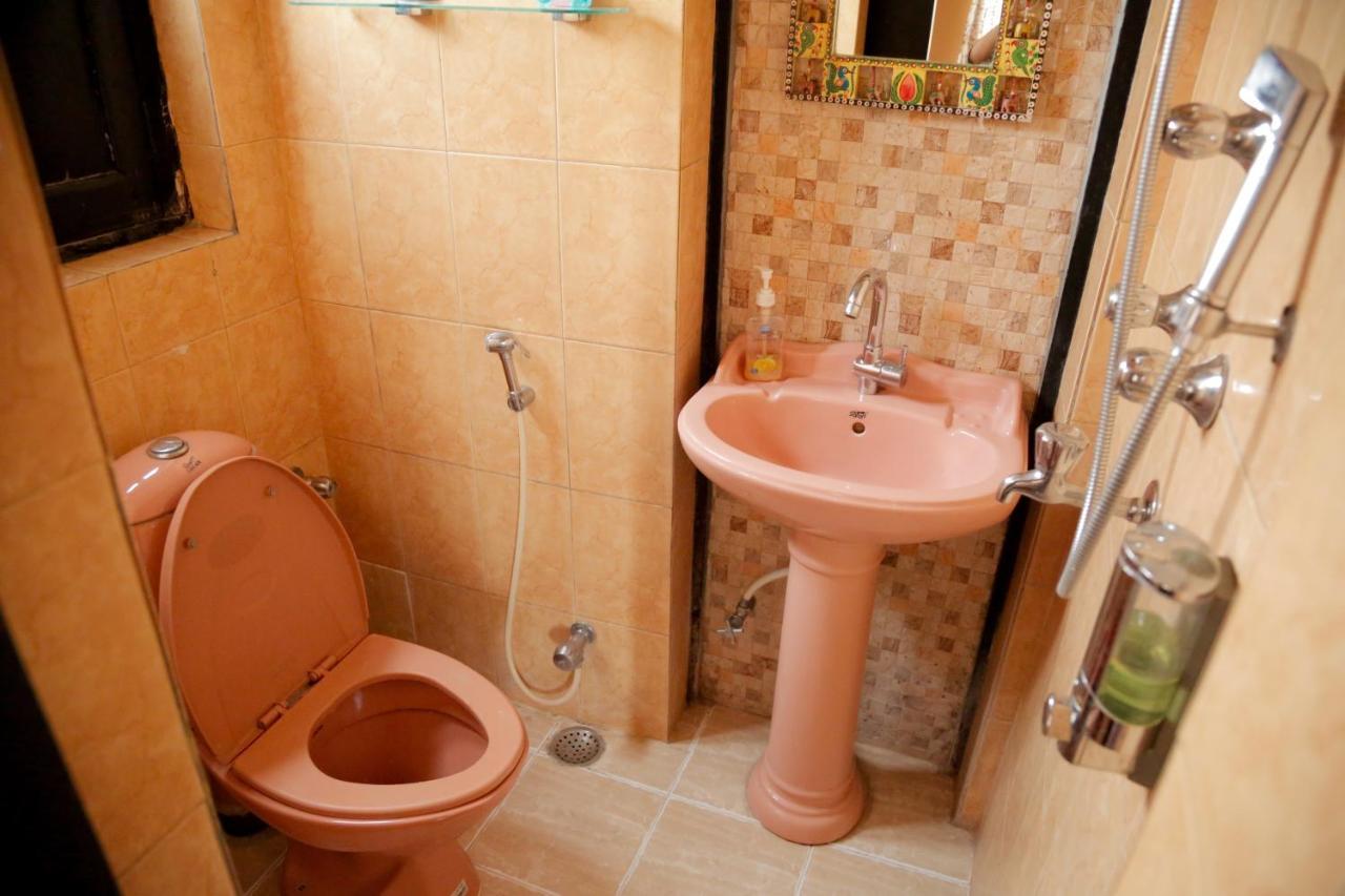 Ram Bhawan Residency Apartman Váránaszi Kültér fotó