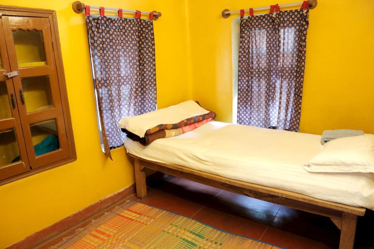 Ram Bhawan Residency Apartman Váránaszi Kültér fotó